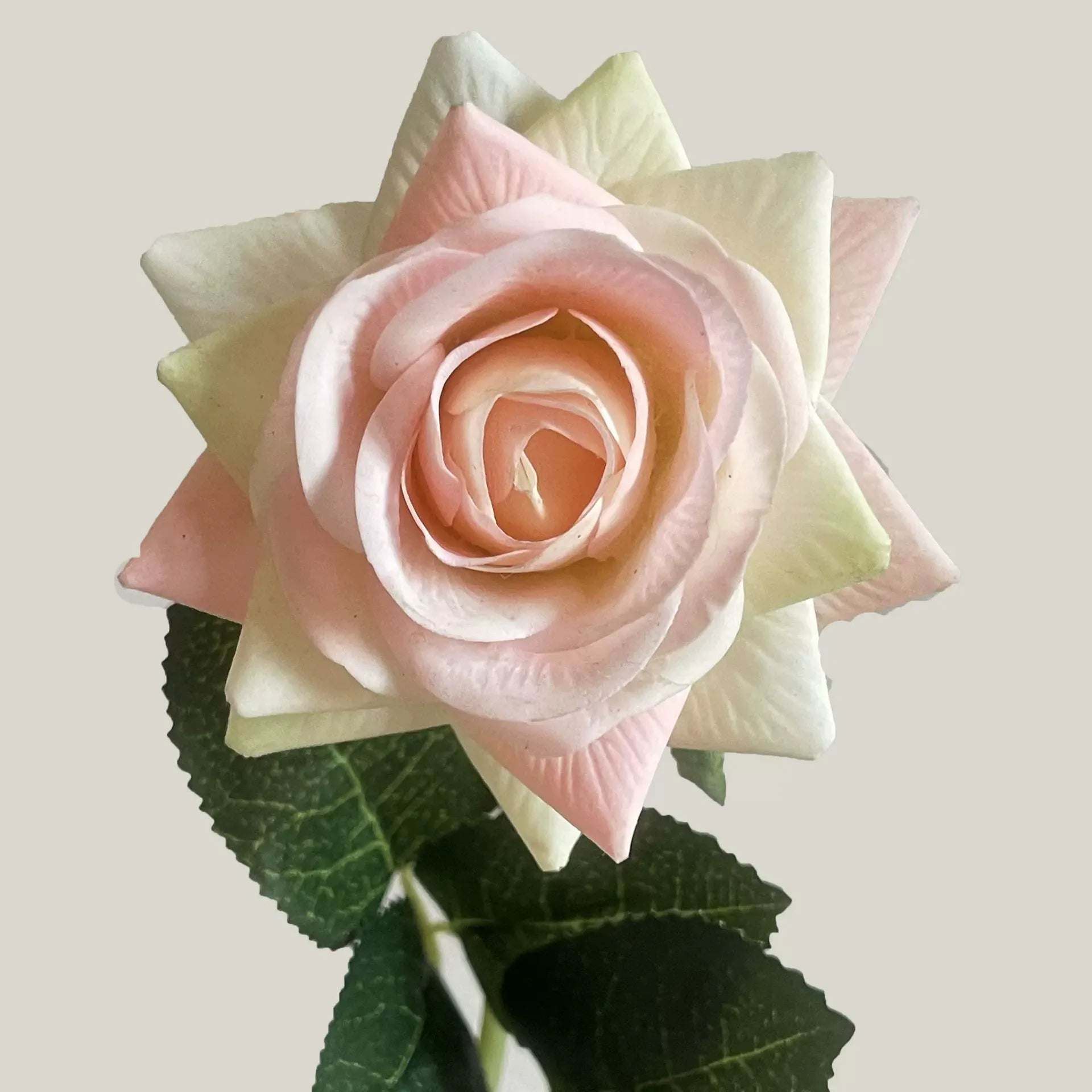 Artificial Rose Bouquet – Realistic "Real-Touch" Feel – Home Decor & Floral Arrangement