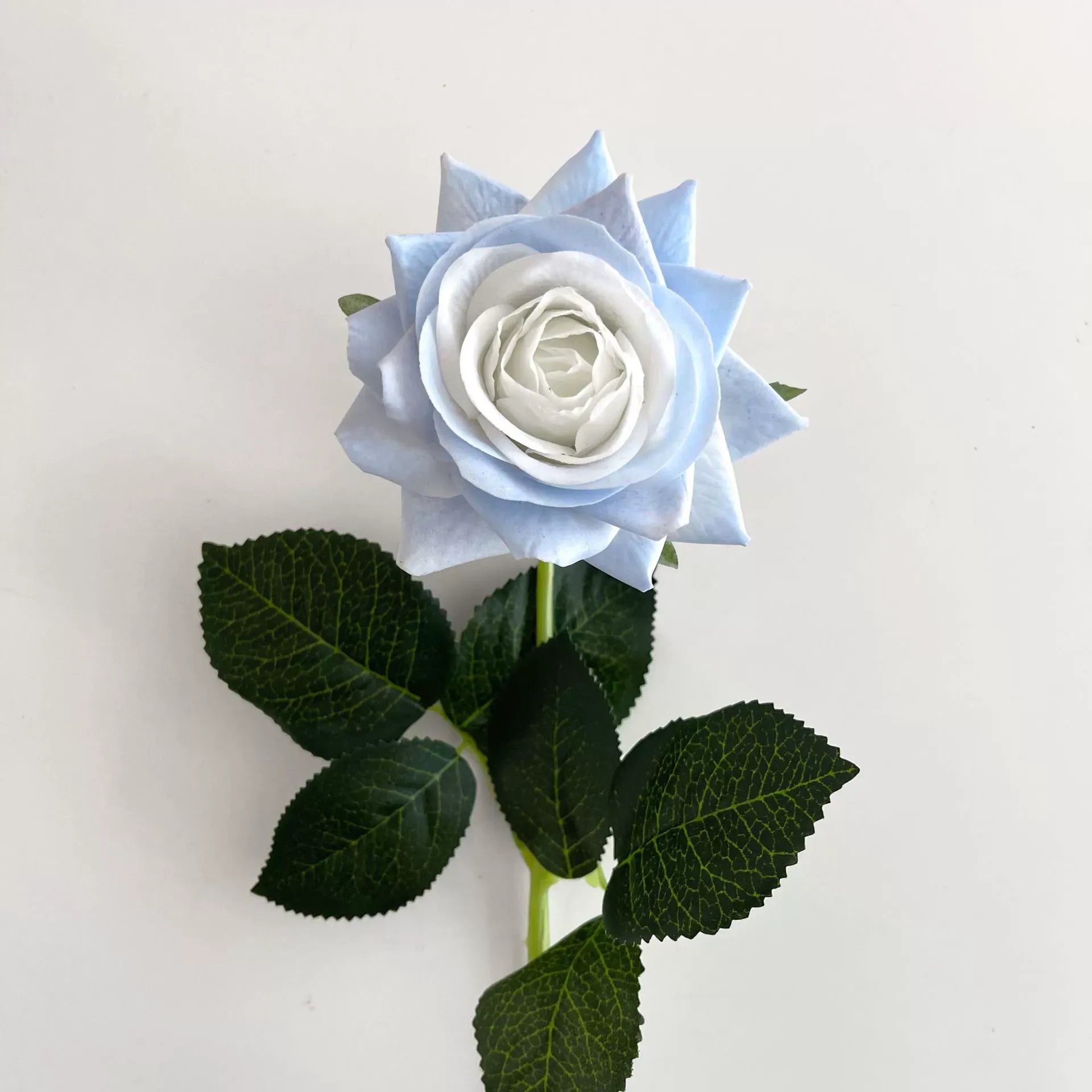 Artificial Rose Bouquet – Realistic "Real-Touch" Feel – Home Decor & Floral Arrangement
