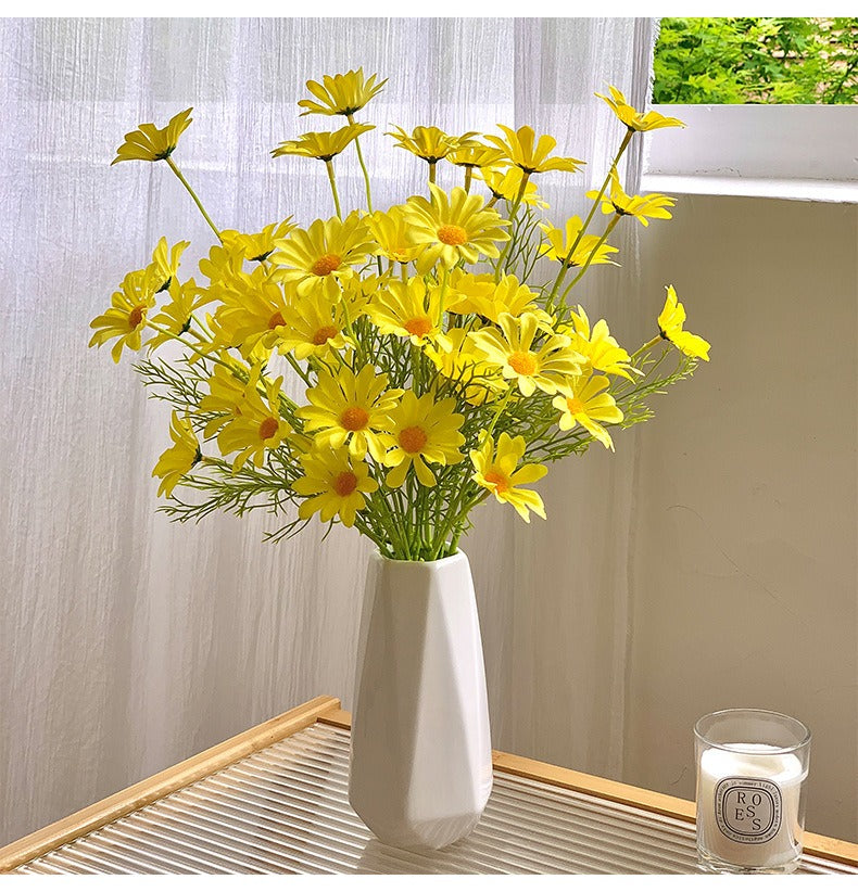 Artificial Chamomile / Daisy Flowers