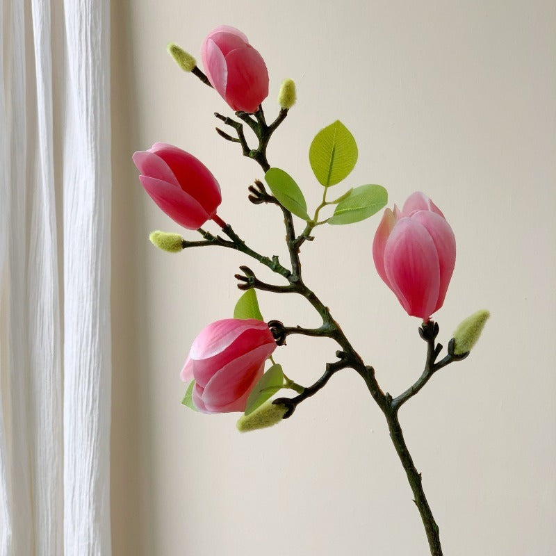 3D-coated artificial magnolia flowers for living room decor—realistic look and feel