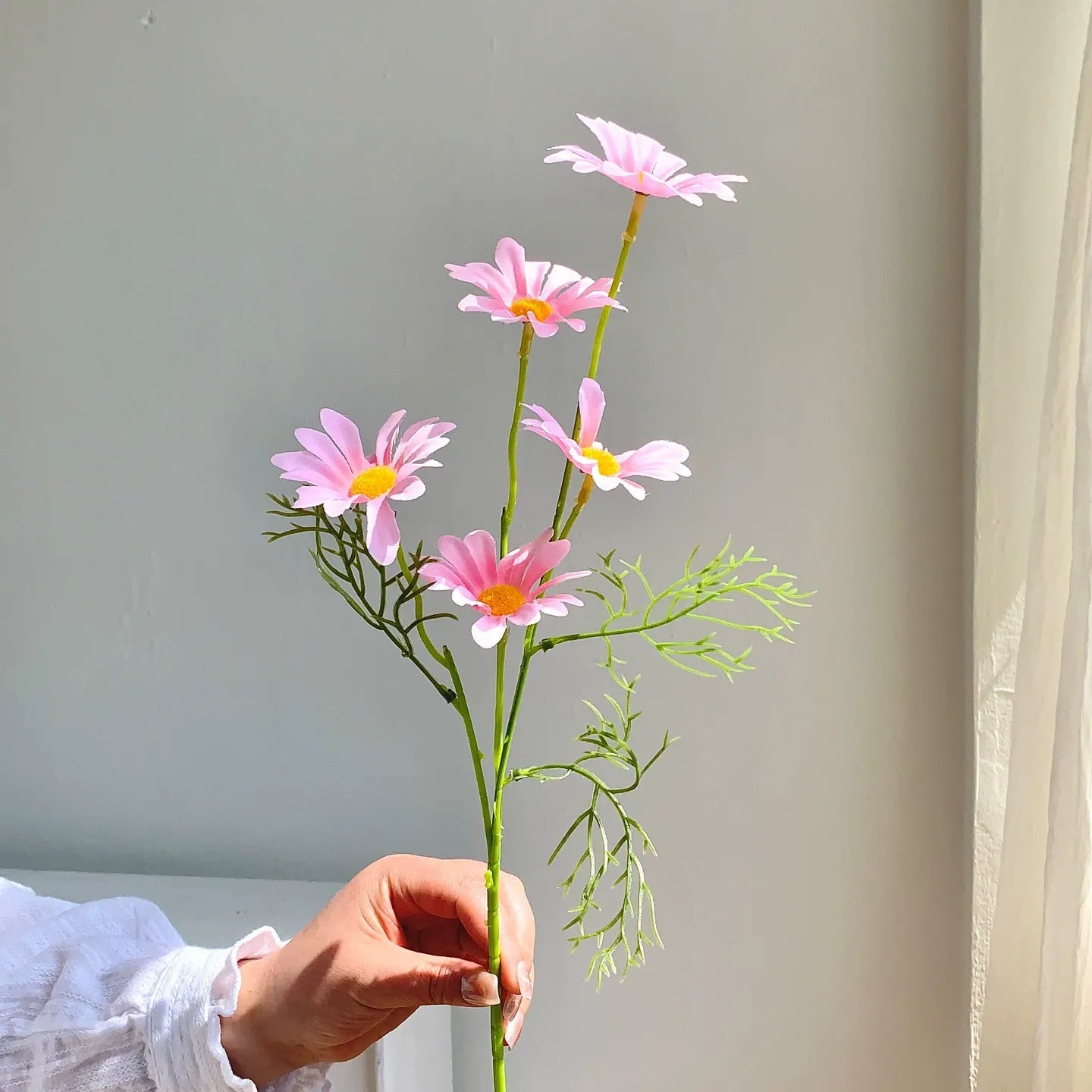 Artificial Chamomile / Daisy Flowers