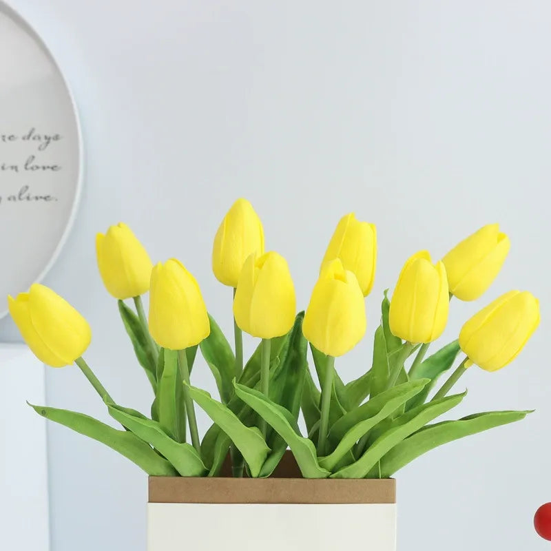 Artificial Tulip Bouquet / Decorative Floral Arrangement for Living Room